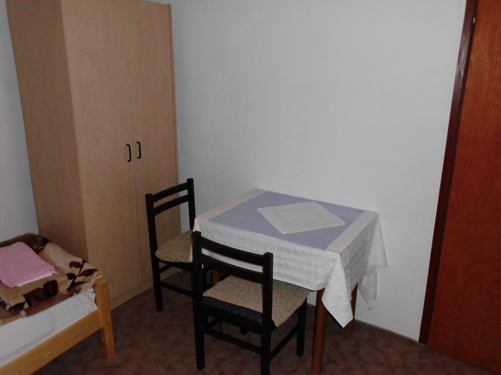Guest House Krga Korenica Værelse billede